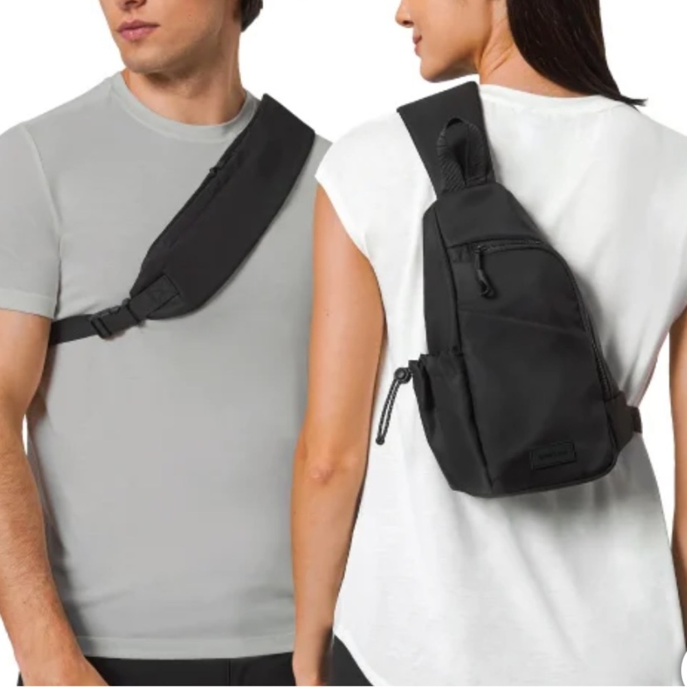 Mondetta Black unisex sling Belt Bag